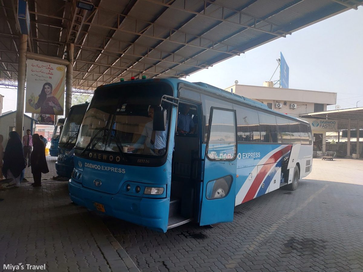 巴基斯坦交通工具-DAEWOO巴士