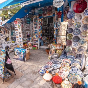 shopping-in-tunisia by miya's travel